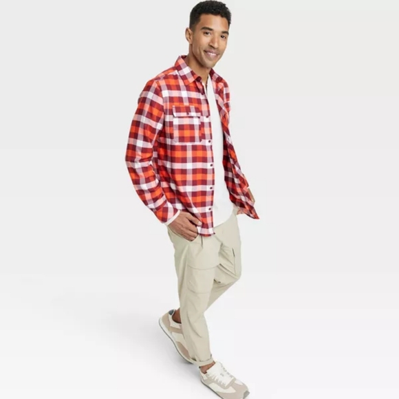 All In Motion Men's NWT Red Long Sleeve Flannel Button Down Shirt Size Medium - Picture 3 of 6